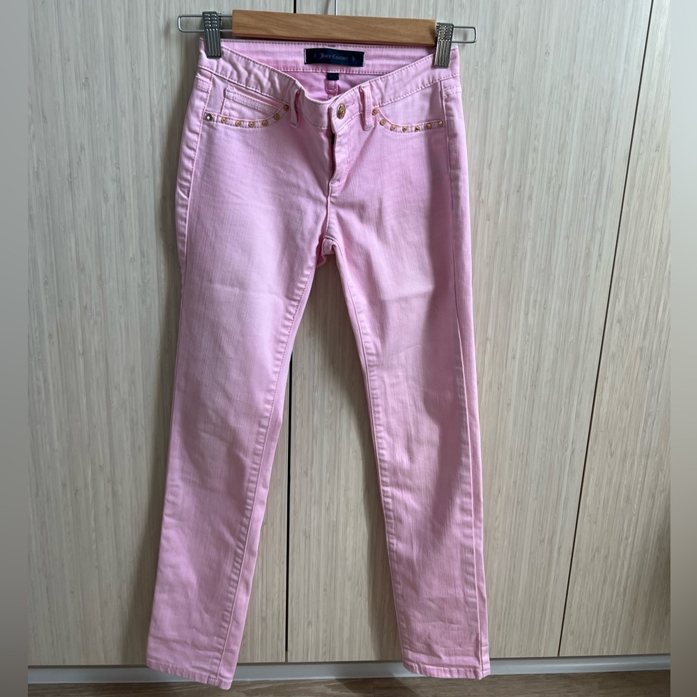 Juicy Couture girls pink skinny jeans with gold studded accents
